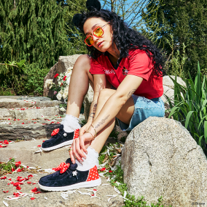 disney minnie mouse wendy minnie black/red